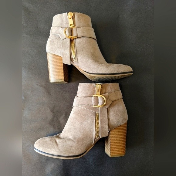 Apt. 9 taupe colored suede booties - zip side - 8.5 - Picture 1 of 3